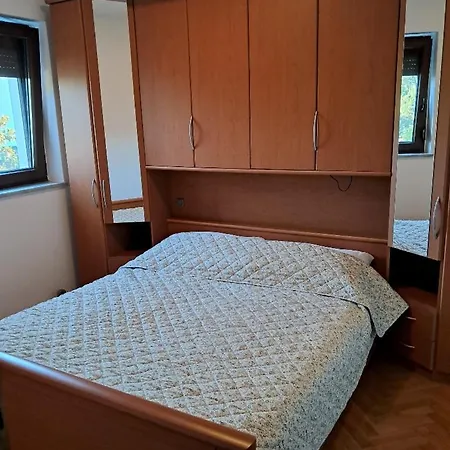 Apartamento Sara Premantura